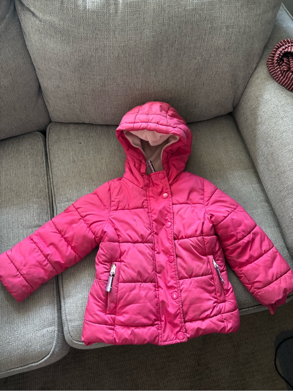 Amazon Essentials Pink Puffer Jacket - Picture 7 of 7